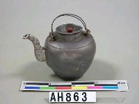 藏品(錫茶壺)的圖片